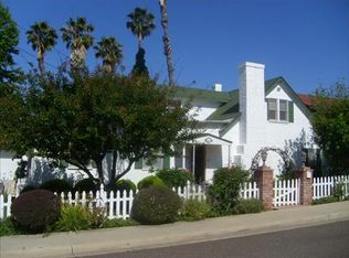 2371 Spruce St, Carlsbad, CA 92008