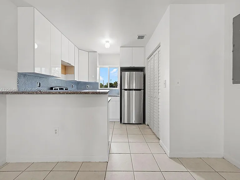 26650 SW 138th Ct #26652 — Photo 17