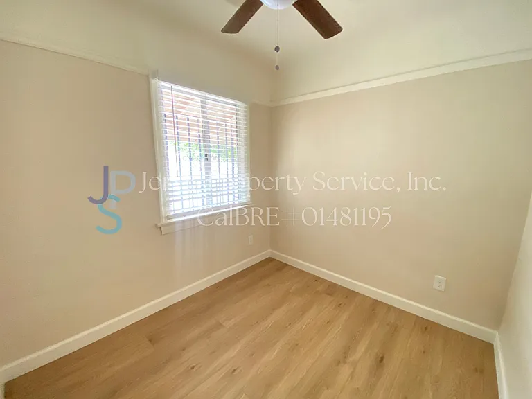 5150 Clara St — Photo 14