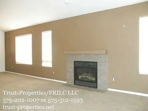 4910 Calle Bella Ave — Photo 2