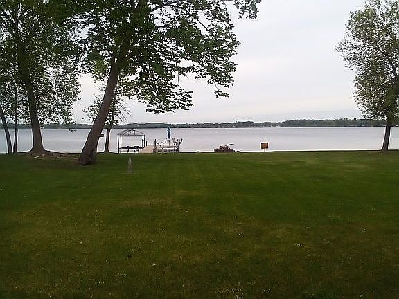 3rd image of 10928 E Lake Ida Ln