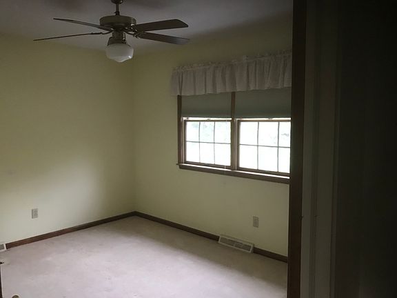 Another bedroom