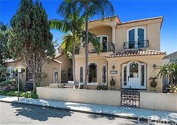 1st image of 5622 Campo Walk