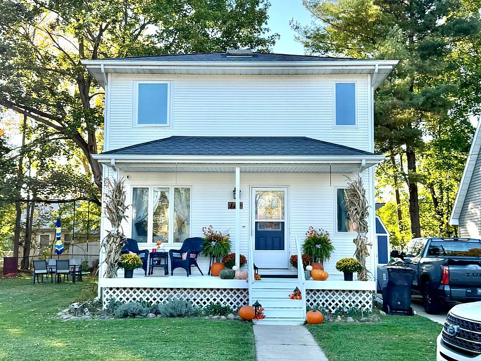 1st image of 112 Walnut St