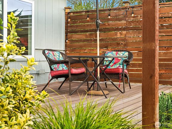 3rd image of 3514 SW 112th Street