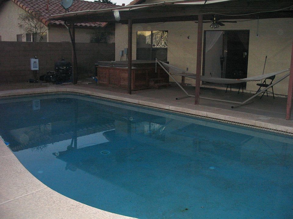 Sparkling Pool