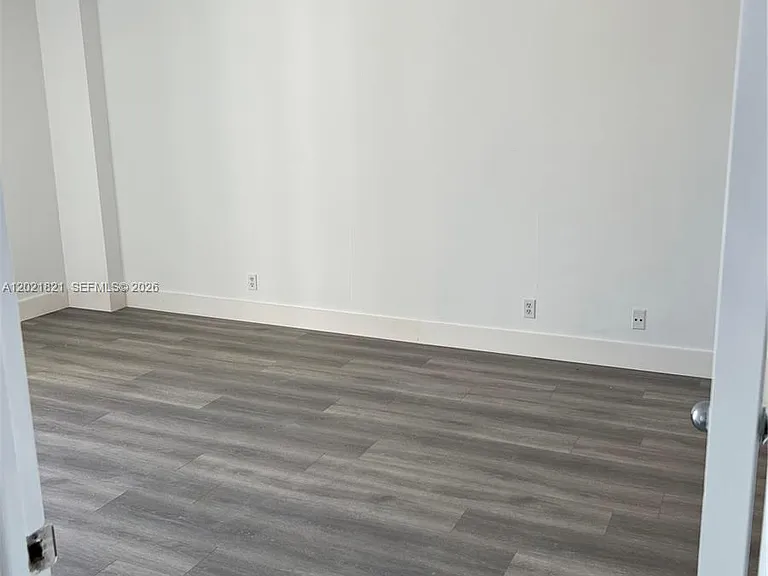 3300 NE 192nd St #616 — Photo 13