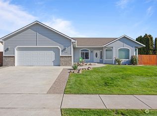 4207 Yuma Dr, Pasco, WA 99301