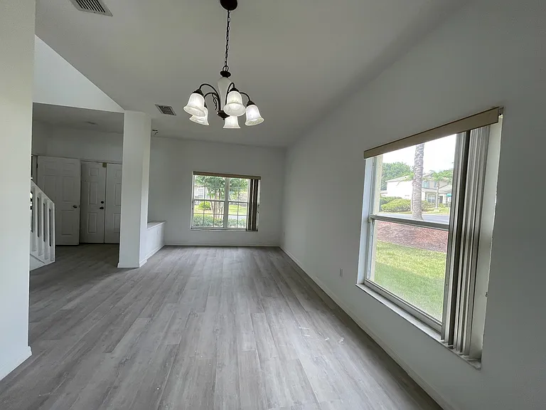 201 Kensington Dr — Photo 53
