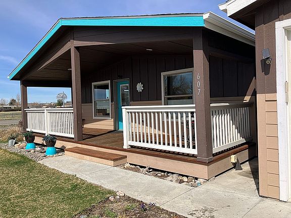 5th image of 607 Meadow Cir