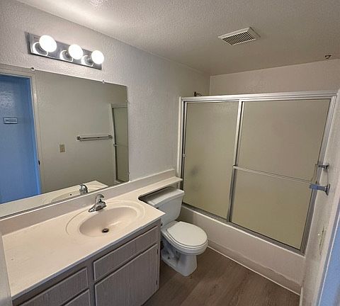 4th image of 3928 Illinois St APT 305