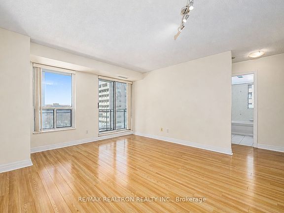 3rd image of 188 Doris Ave #803