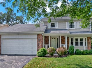 64 S Greenview Ave, Mundelein, IL 60060