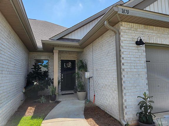 2nd image of 1870 Finch Ln