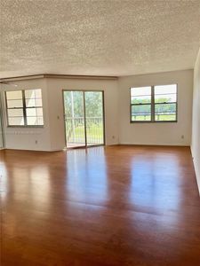 900 SW 128th Ave APT 302D, Pembroke Pines, FL, 33027