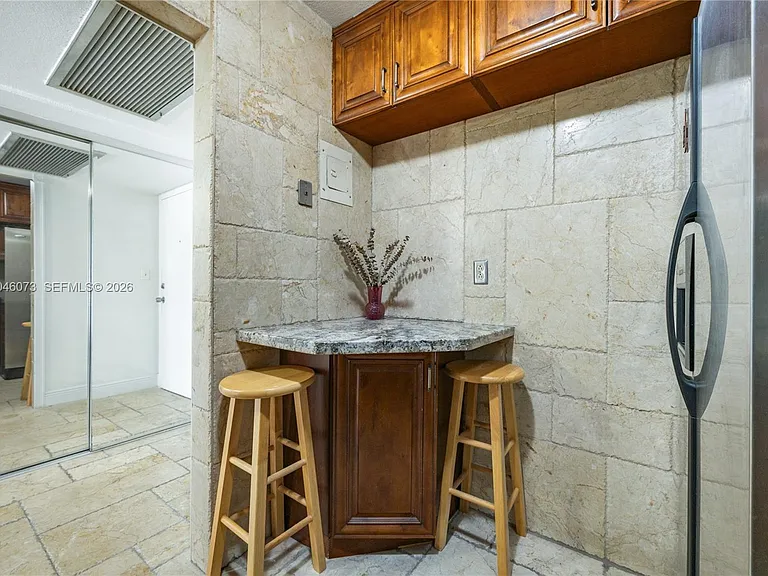 701 Three Islands Blvd #206 — Photo 6