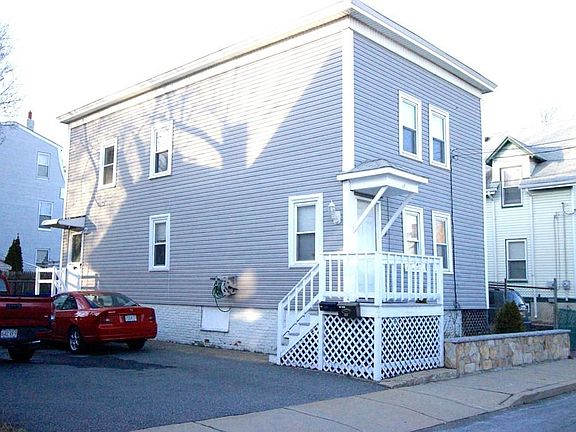 2nd image of 39 Groveland St