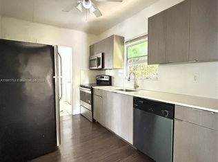 920 NW 22nd Ct #920, Miami, FL 33125