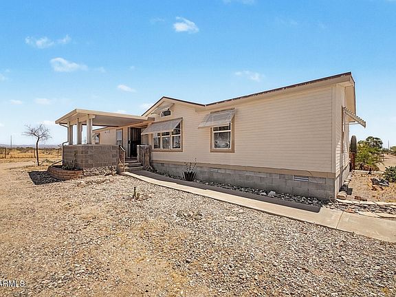 3rd image of 26748 N 187th Avenue
