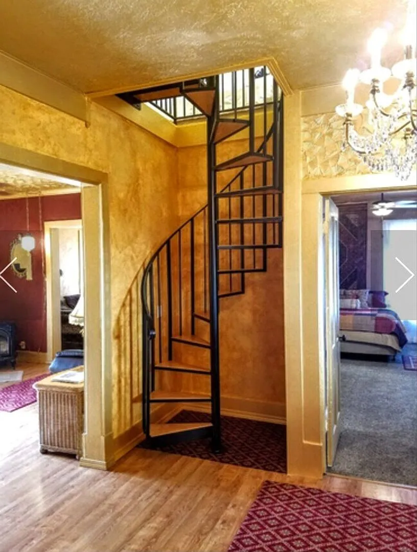 Unique home in CDA — Photo 4