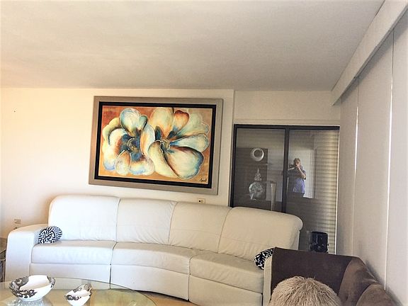 2nd image of 2800 Gulf Blvd