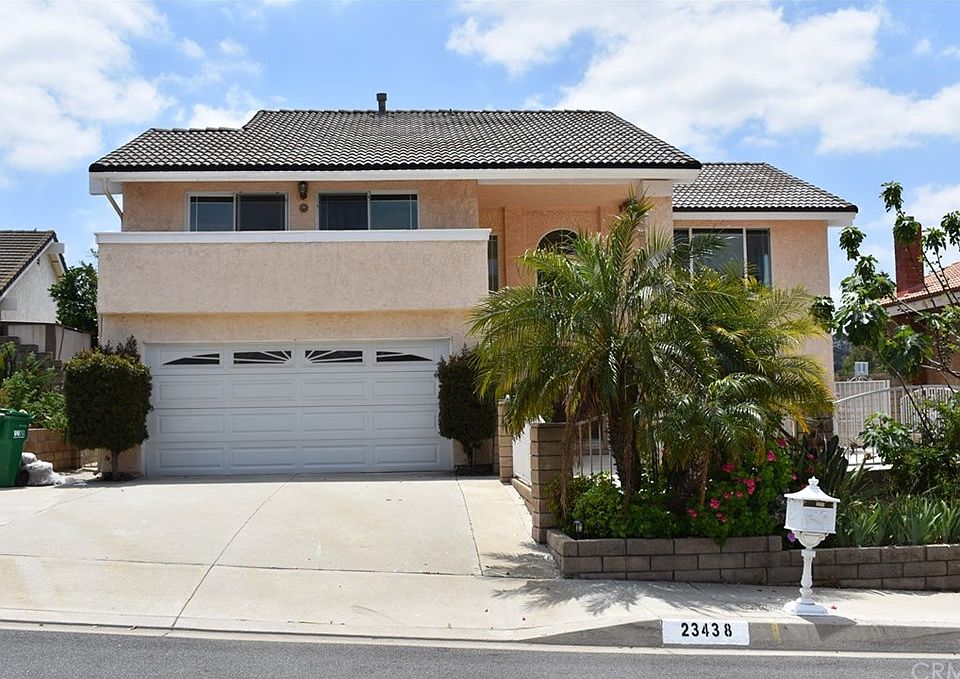 1st image of 23438 Amberwick Pl