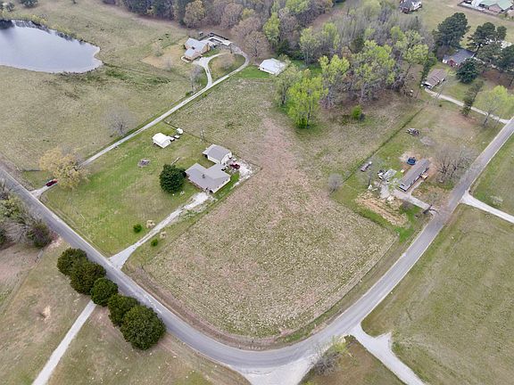 4th image of 1485 County Road 156