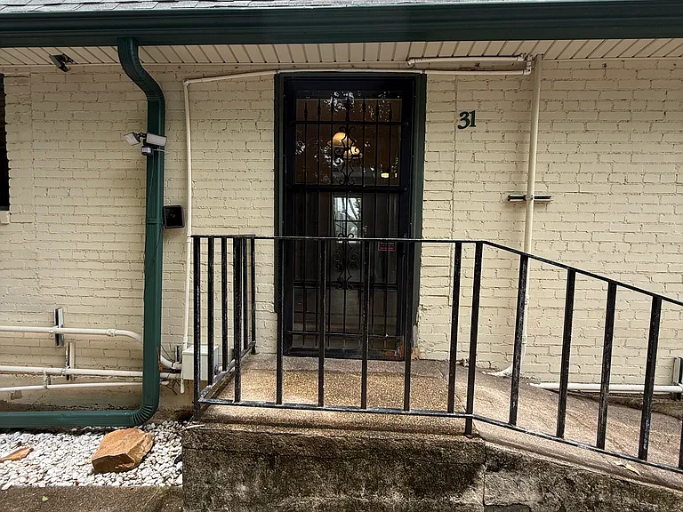 111 Prospect Ave #31 — Photo 32