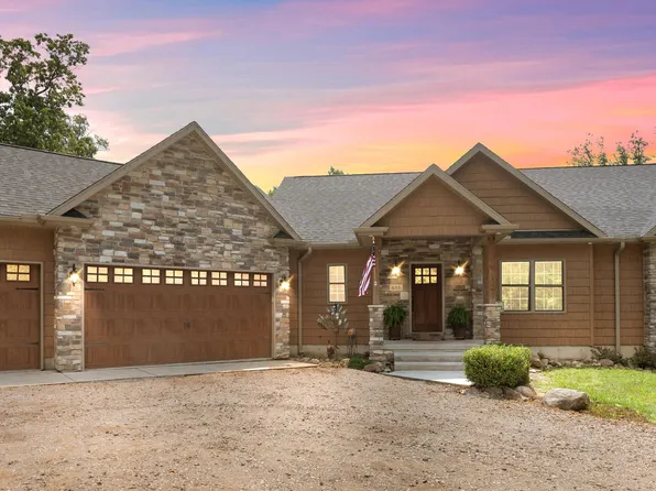 655 E 900 N, Wheatfield, IN 46392