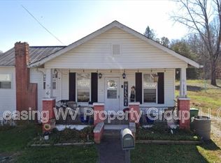 2609 Main St, Hurricane, WV 25526