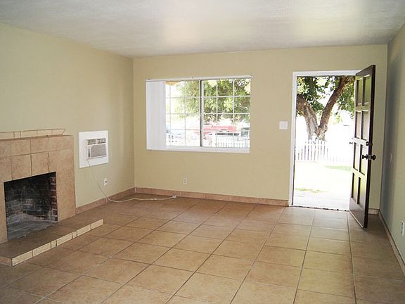 2nd image of 478 El Cajon Dr