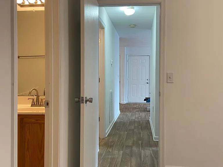 Acorn Grove Apartment Homes — Photo 59