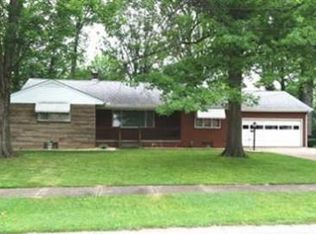 755 Adelaide Ave NE, Warren, OH 44483