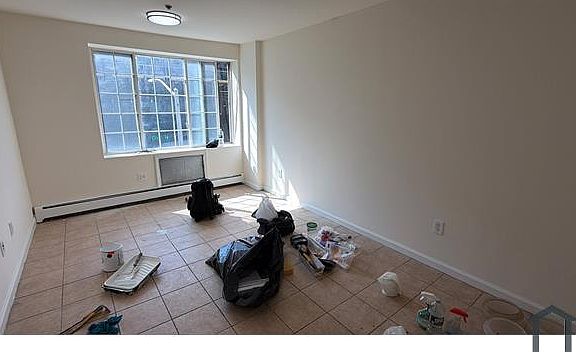 5th image of 1344 Southern Blvd #2