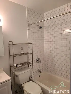 Rented by Mirador Real Estate | media 21