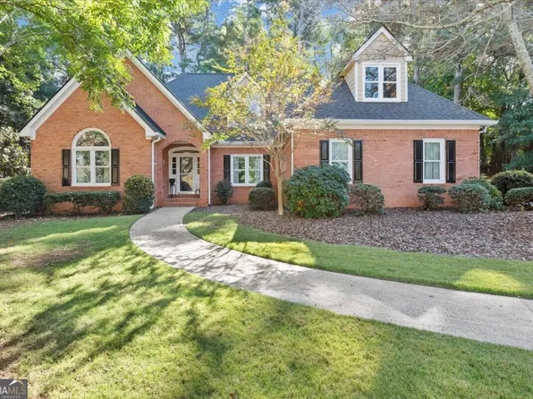 2850 Chablis Ct, Cumming, GA 30041