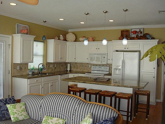 5th image of 956 Kenlyn Dr