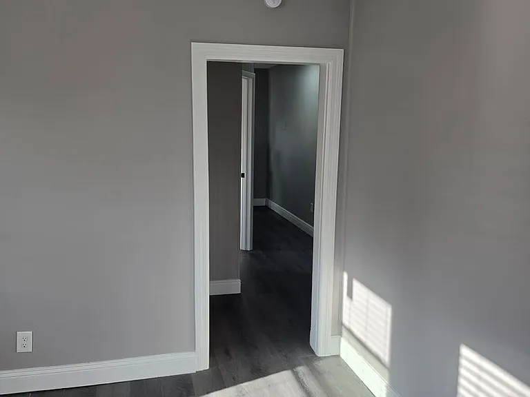202 Luella Ct — Photo 17