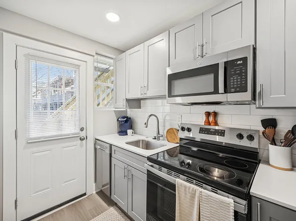 Pierce Arrow Properties