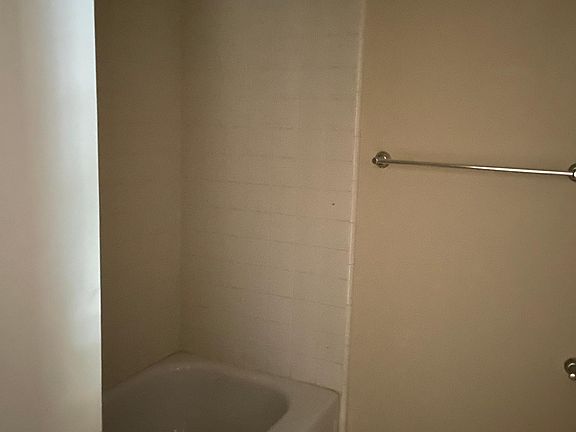 3rd image of 505 Cypress Point Dr Unit 211