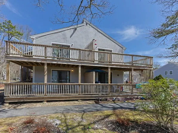 35 Ashumet Rd Unit 8C, Mashpee, MA 02649