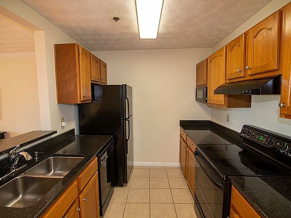 4th image of 970 Sidney Marcus Blvd NE Unit 2105