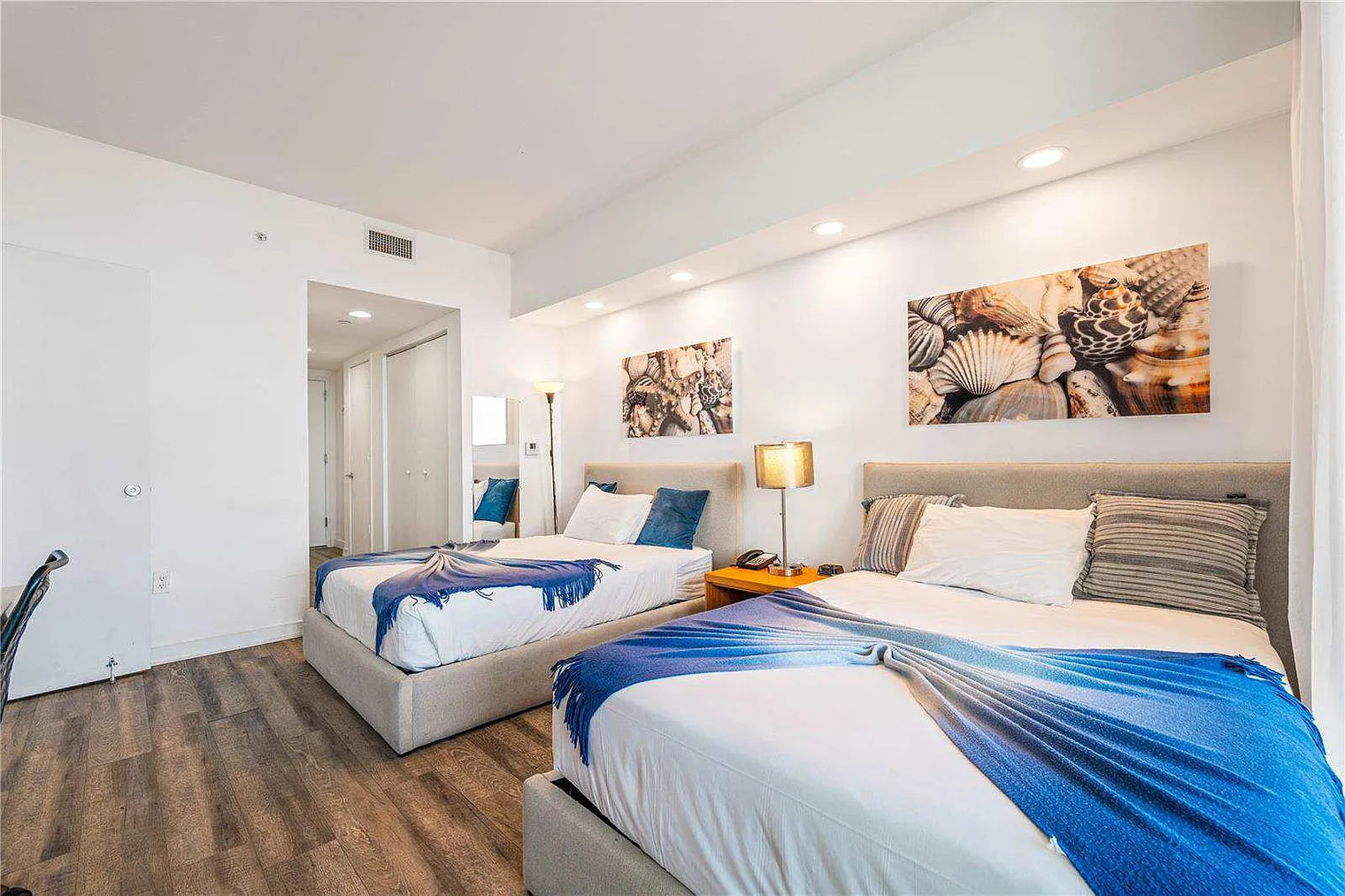 Studio, 1.0 bath, 290 sqft, $1,688 — Photo 1