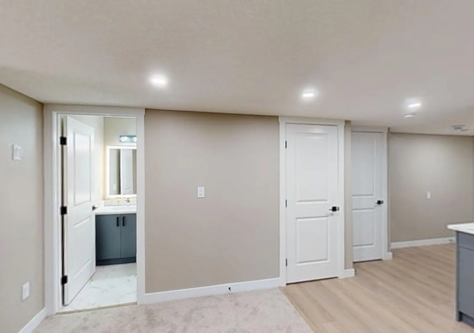 195 Livingston Ave Ne Bsmt Suite — Photo 3