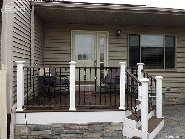 2nd image of 62401 Raleigh Ct
