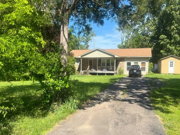 195 Shady Ln, Saltillo, TN 38370