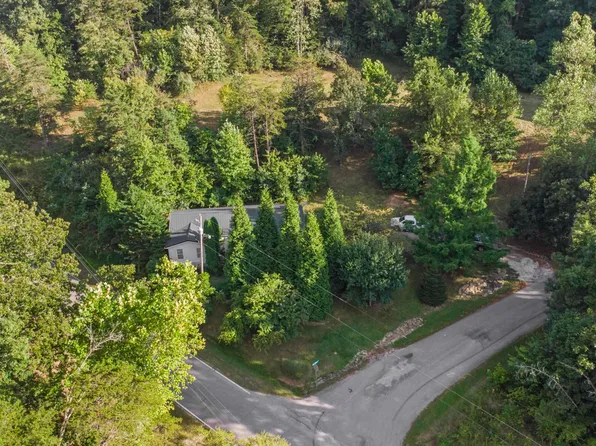 5234 Blue Ribbon Rd, Catlettsburg, KY 41129