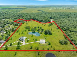 15855 Hickory Dr, Alvin, TX 77511