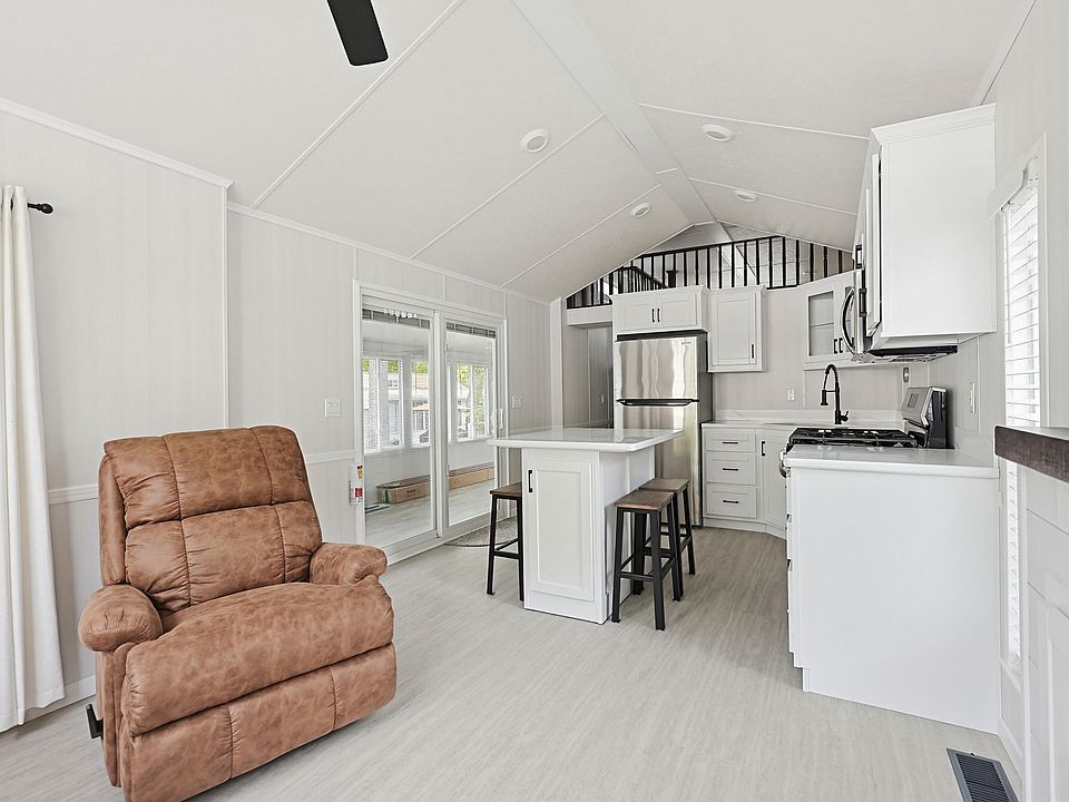 1st image of 150 Chapel Road #906