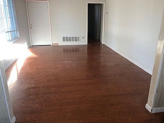 4th image of 1802 Penbrook St